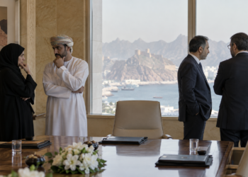 A Gulf Opening Closes Before Talks Begin