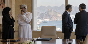 A Gulf Opening Closes Before Talks Begin